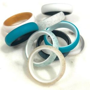 Lot of 9 Silicone wedding bands - solid, glitter, pattern